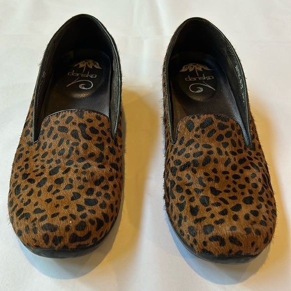 Dansko Calf Hair Leather Slip On Leopard Print Loafers Size EU 39 - Picture 1 of 11